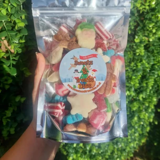 Christmas Mix Pouch