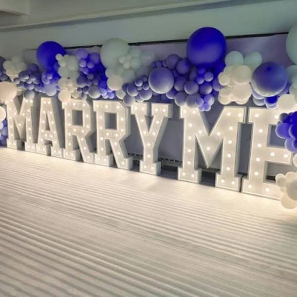 4ft Light Up Marry Me