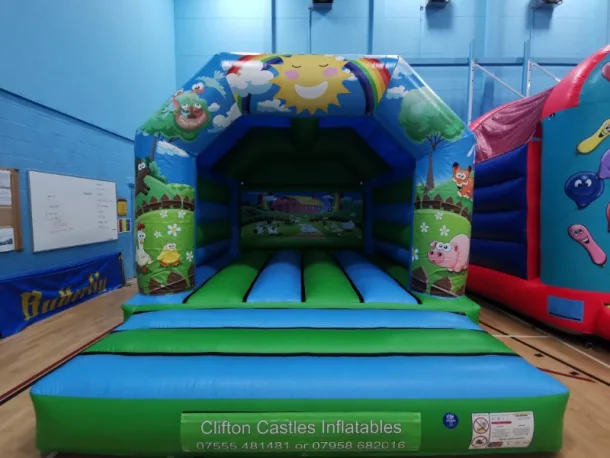 Farmyard Bouncy Castle 13x16