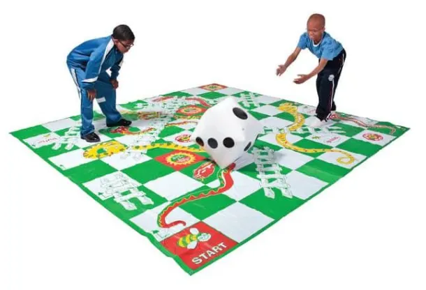 Giant Snakes And Ladders