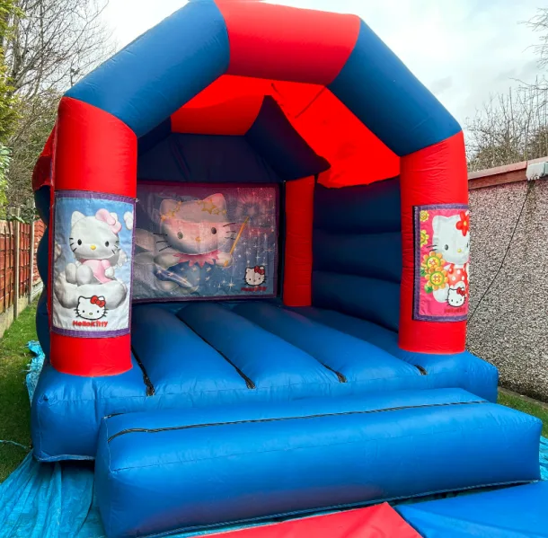 12ft X 12ft Blue And Red Castle - Hello Kitty Theme