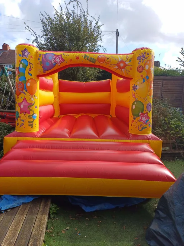 Low Ceiling New Party - 11ft X 15ft X 8ft