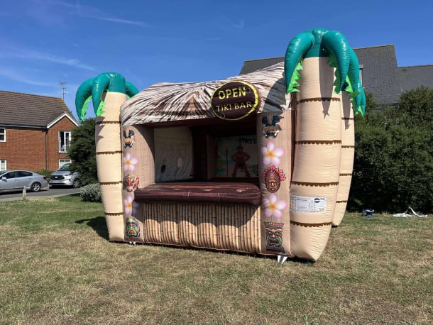 11ft X 14ft Tiki Bar