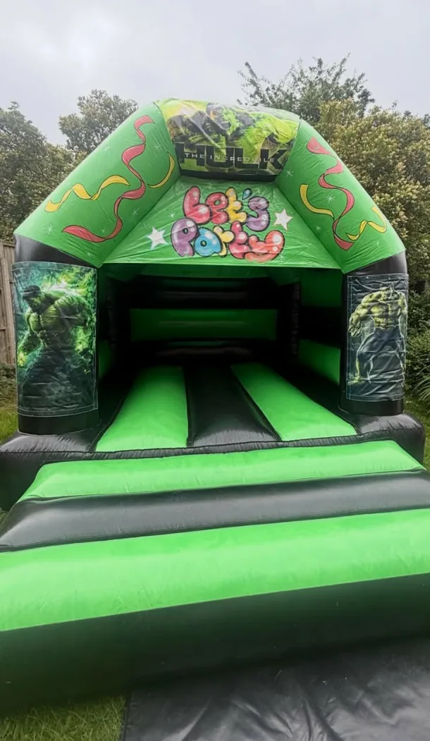 12ft X 14ft Green And Black Incredible Hulk Bouncy Castle