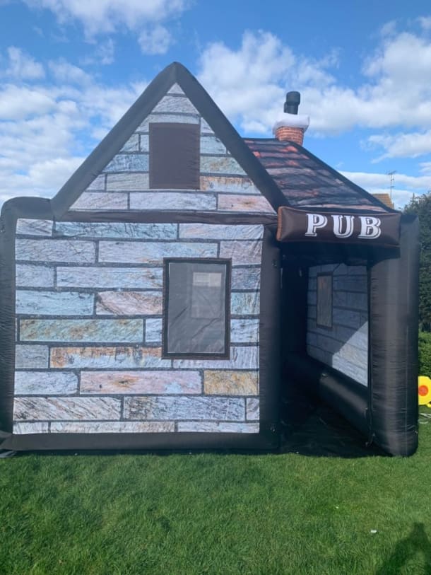 4x4m Inflatable Pub