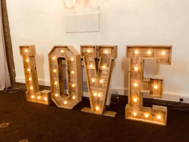 Led Rustic Love Letters