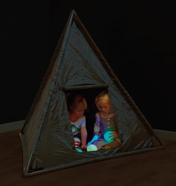 Pyramid Dark Den