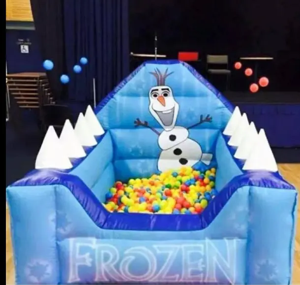 Frozen Ball Pool