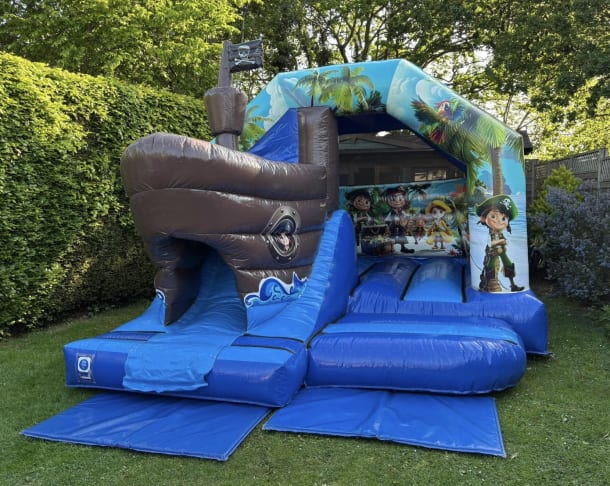 Pirate Bouncy Castle 3d With Slide