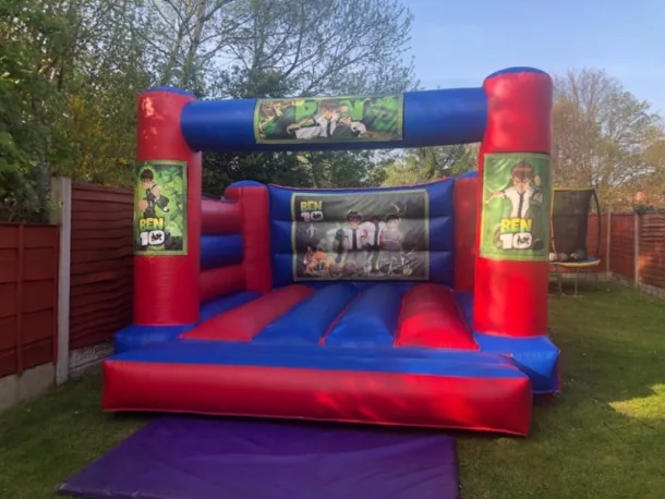 15ft X 12ft Blue And Red Indoor Castle - Ben 10 Theme