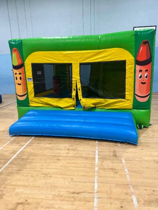 Crayola Combi Bouncy Castle Weekend