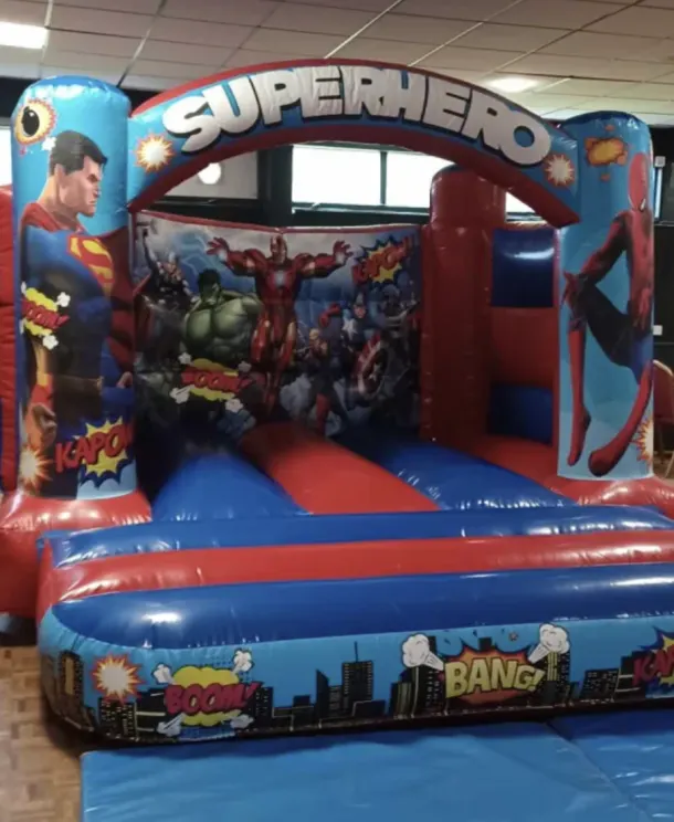Low Height Superhero Castle - 12ft X 10ft