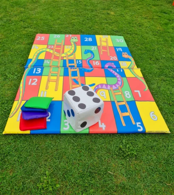 Giant Snakes And Ladders