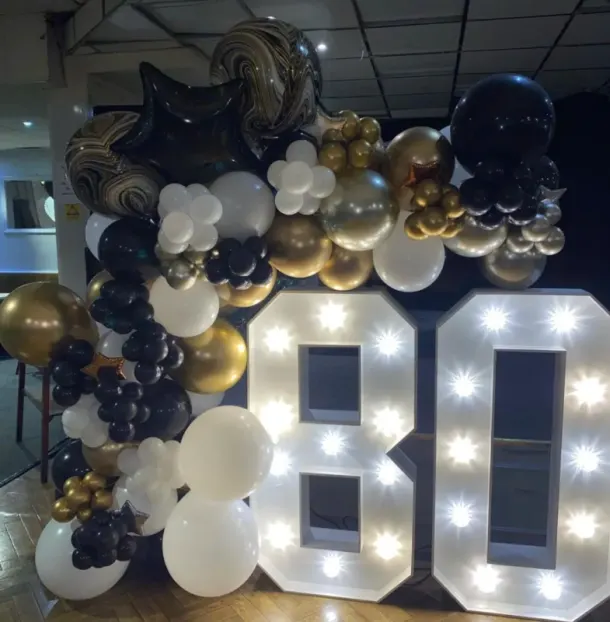 80 With Balloons