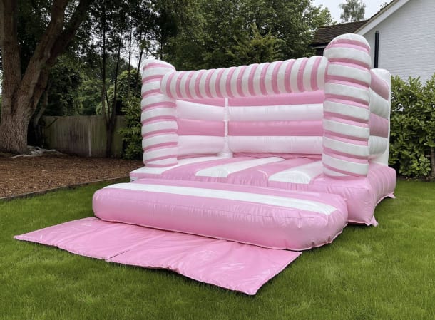 Pink And White Luxury Candy Bouncy Castle