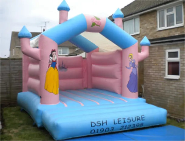 10x14ft Princess Castle With Shower Cover