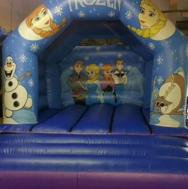 Frozen Bouncy Castle