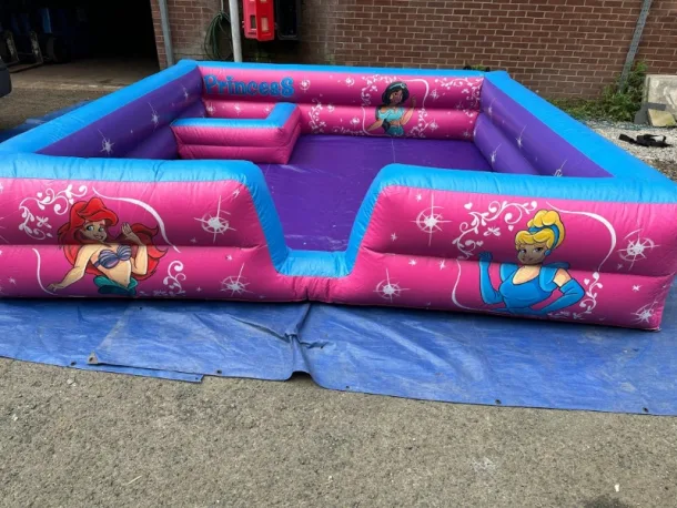 Princess Soft Play 11x11ft