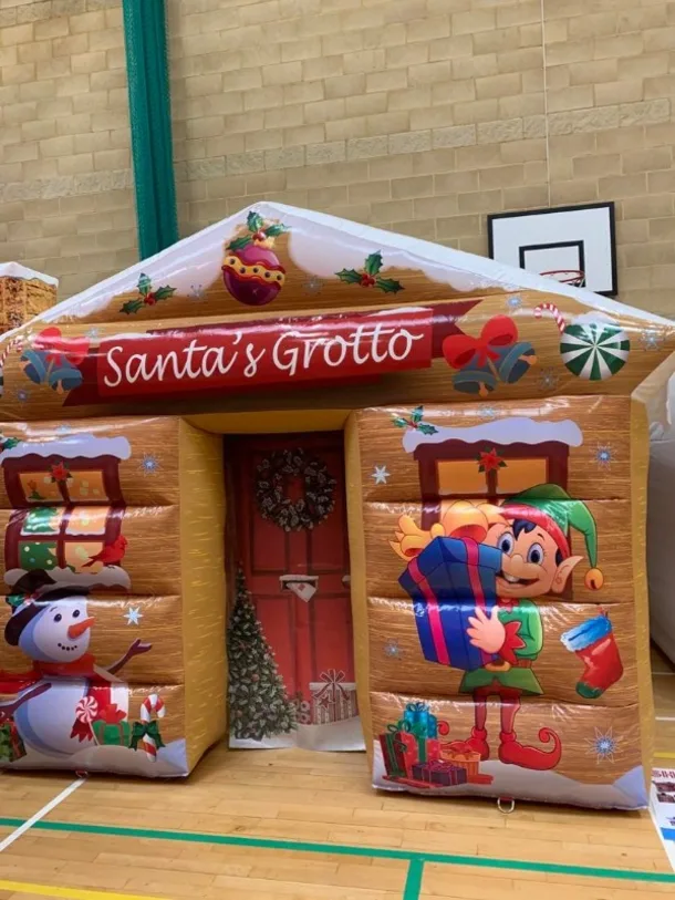 Deluxe Santas Grotto