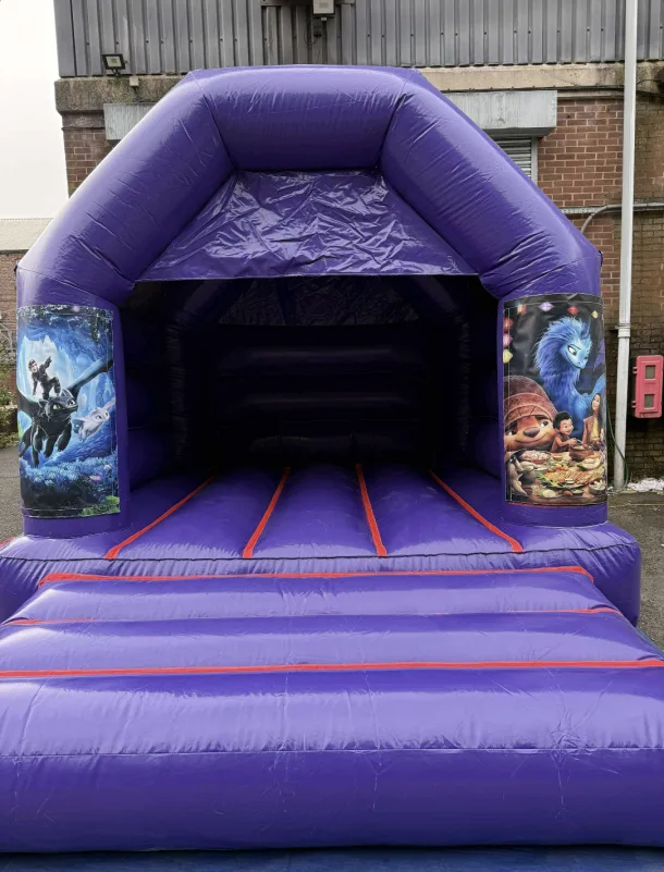 How To Train Your Dragon - Purple 12ft X 14ft Bouncy Castle