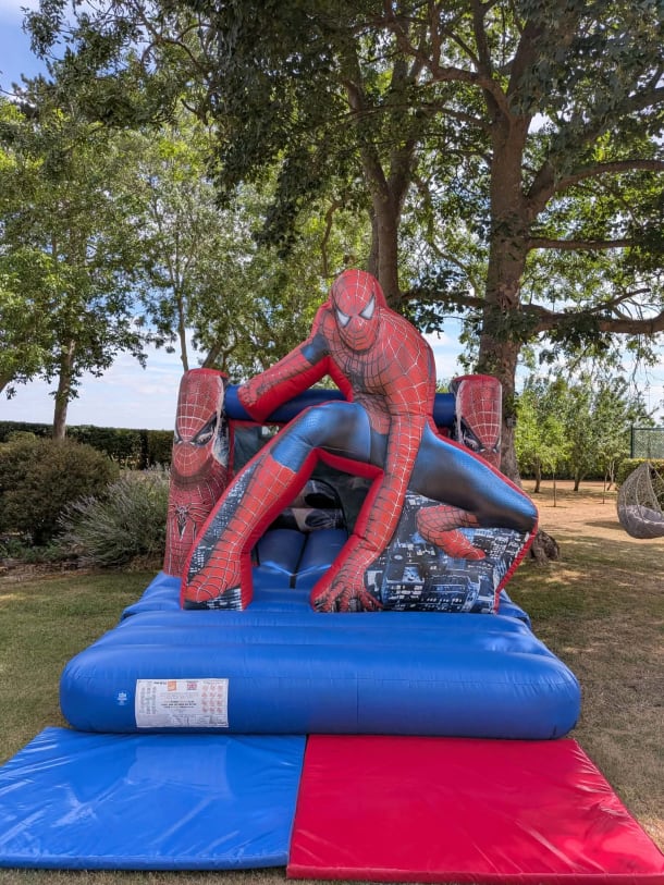 Spiderman Castle