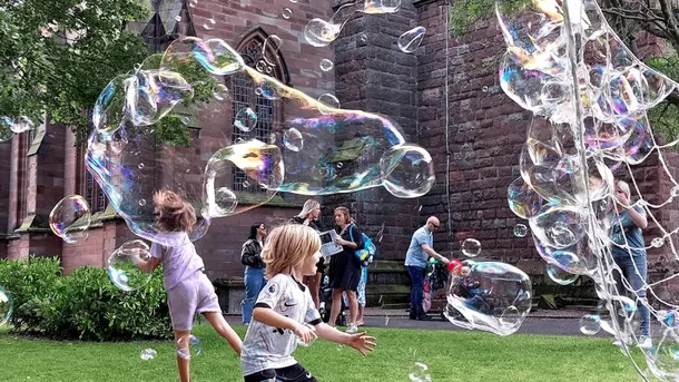 Bubble Entertainment Extravaganza