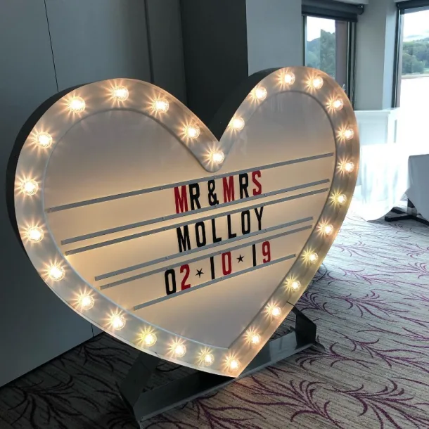 5ft Love Lightbox Heart
