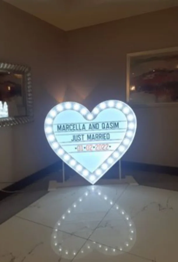 5ft Led Love Heart