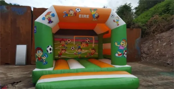 12ft X 12ft Ireland Soccer Bouncy Castle Ns51