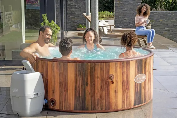 1 Week Hire - 5-7 Person Inflatable Hot Tub - Thursdays Delivery