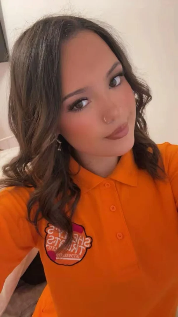Ava