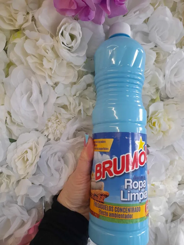 Brumol Ropa Limpia Floor Cleaner