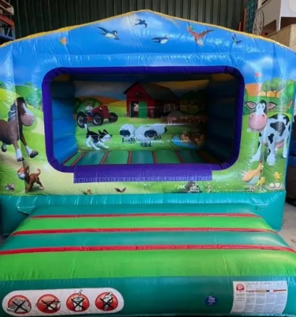 Farmyard Box Castle