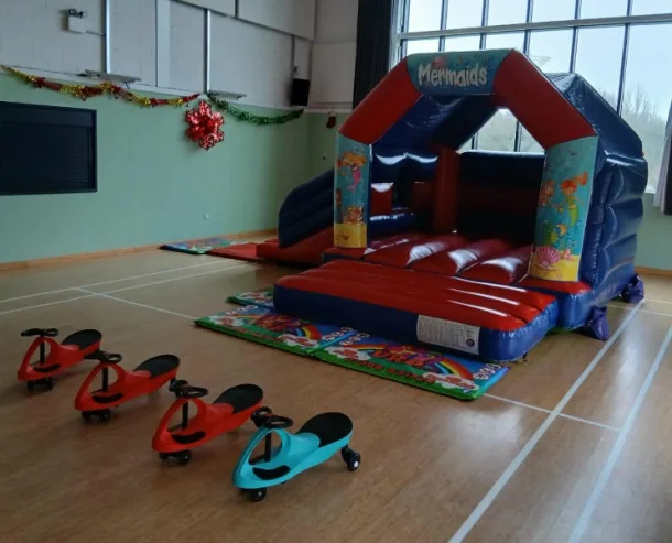 Mermaids Red And Blue Velcro Side Slide