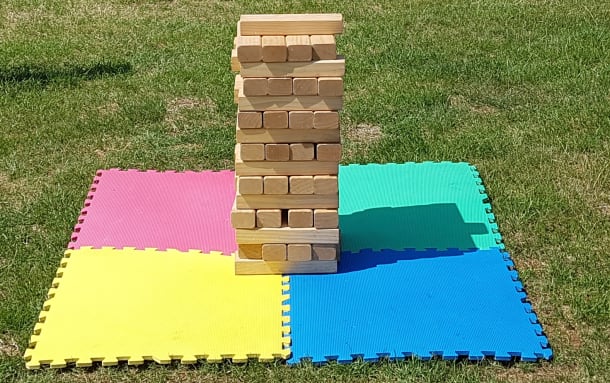 Giant Jenga