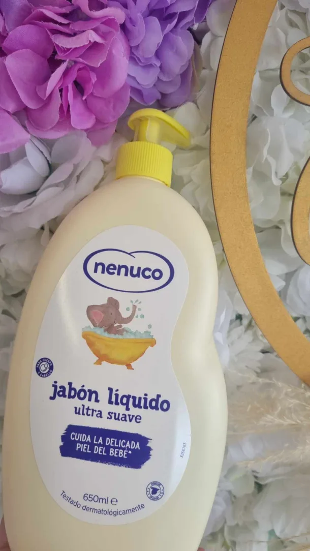 Nenuco Bath Extra Soft With Aloe Vera