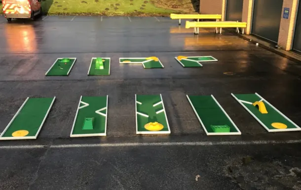 9 Hole Crazy Golf  Mini Golf Set