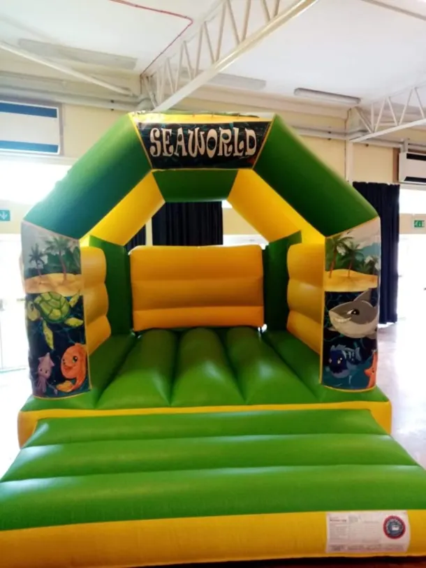 11ft X 15ft Seaworld Themed Bouncy Castle - Green