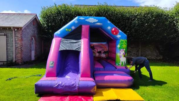 12ft X 15ft Childrens Unicorn Themed Bouncy Castle Slide Combo