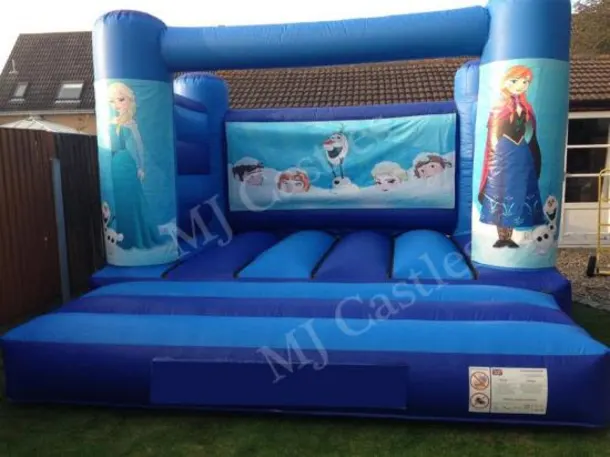 Frozen Bouncy Castle