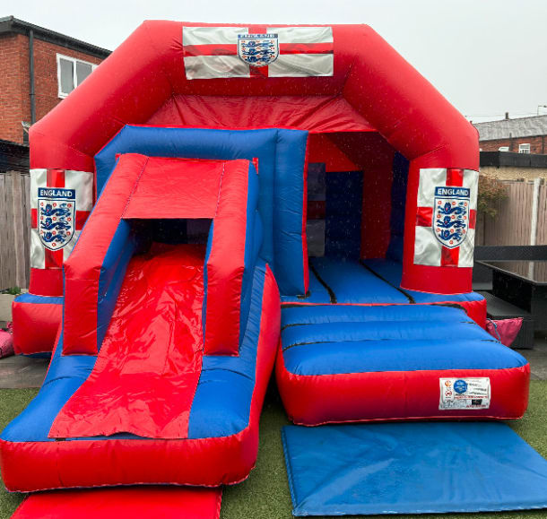 Red And Blue Combo Castle - England Theme