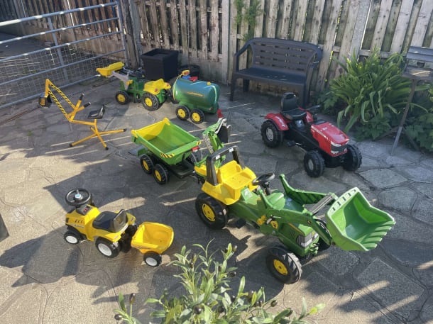 Pedal Tractors