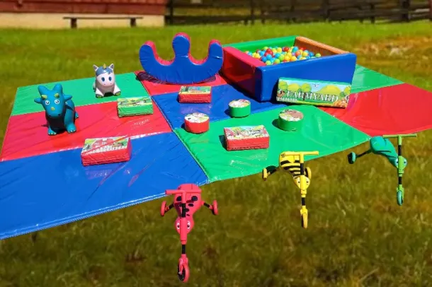 Farmyard Soft Play Package