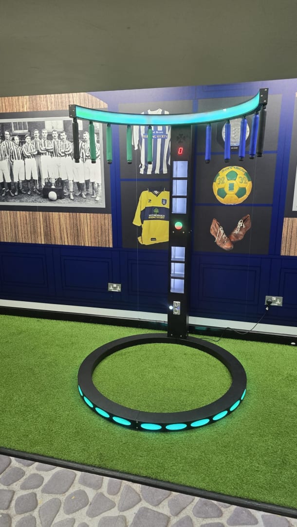 Catch The Stick Hand Speed Reaction Game Hire