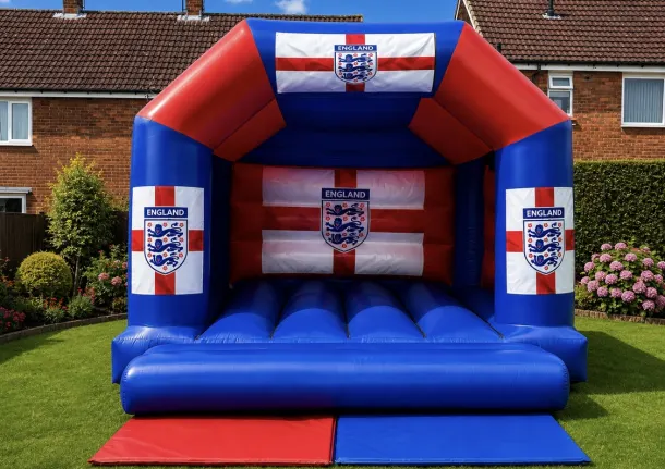 15ft X 12ft Blue And Red Castle - England Theme