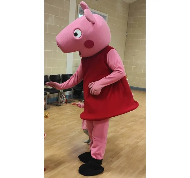 Peppa Pig Mascot