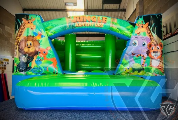 12ft X 14ft Fully Printed Jungle V Front Indoor Bouncer With An Arch