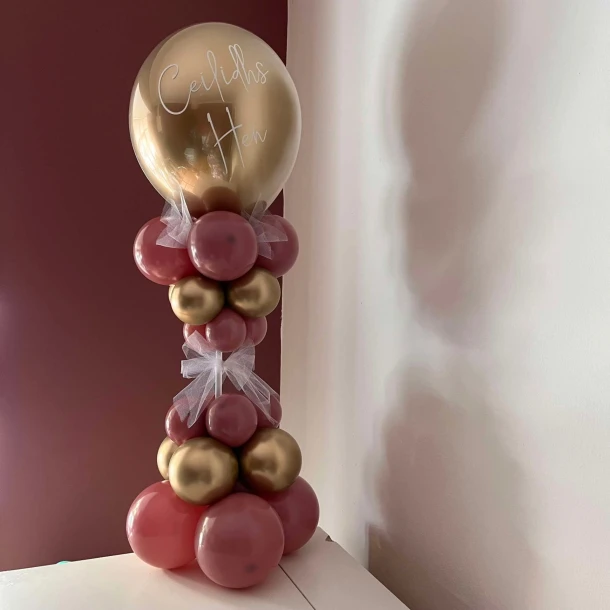 Hen Balloon Table Centrepiece