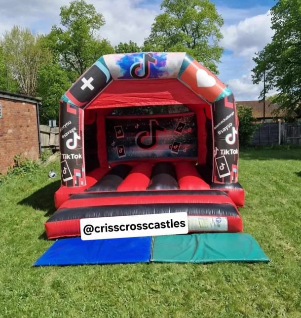 12ftx15ft Tiktok Themed Red And Black Bouncy Castle
