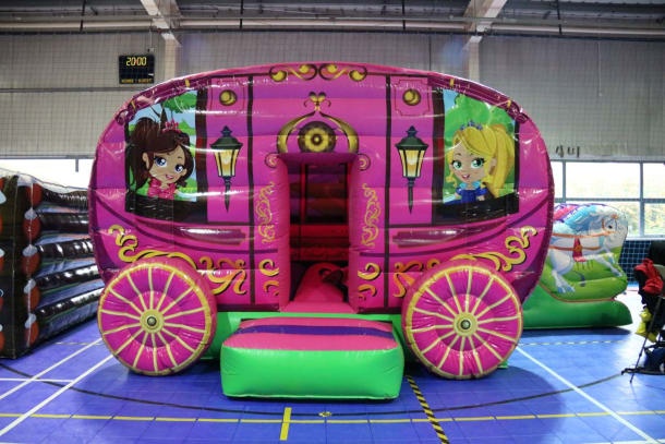 Carriage Bouncy Castle Combo